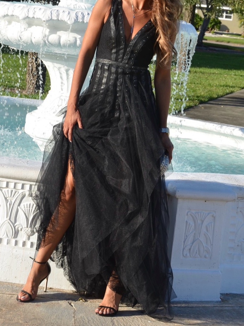 BCBG MAXAZRIA Maxine Lace Grommet Gown in Black, Size 0